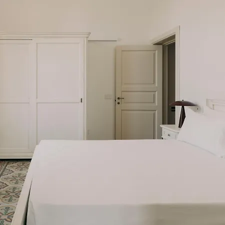 بيت ضيافة Gloria 4*